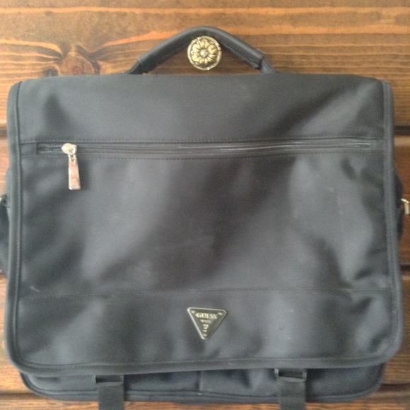 Well loved GUESS computer bag - Picture 8 of 8